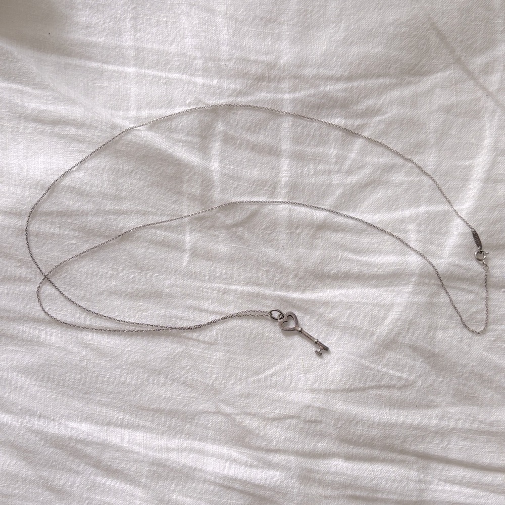 Tiffany’s Silver Key Pendant Long Necklace